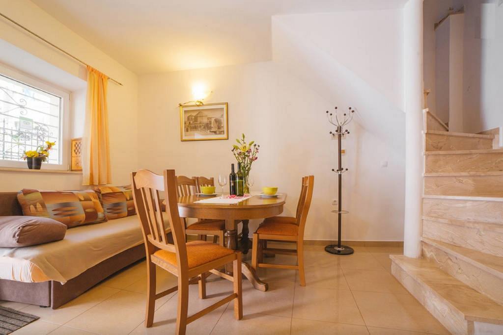 Villa Pro Patria Split Room photo